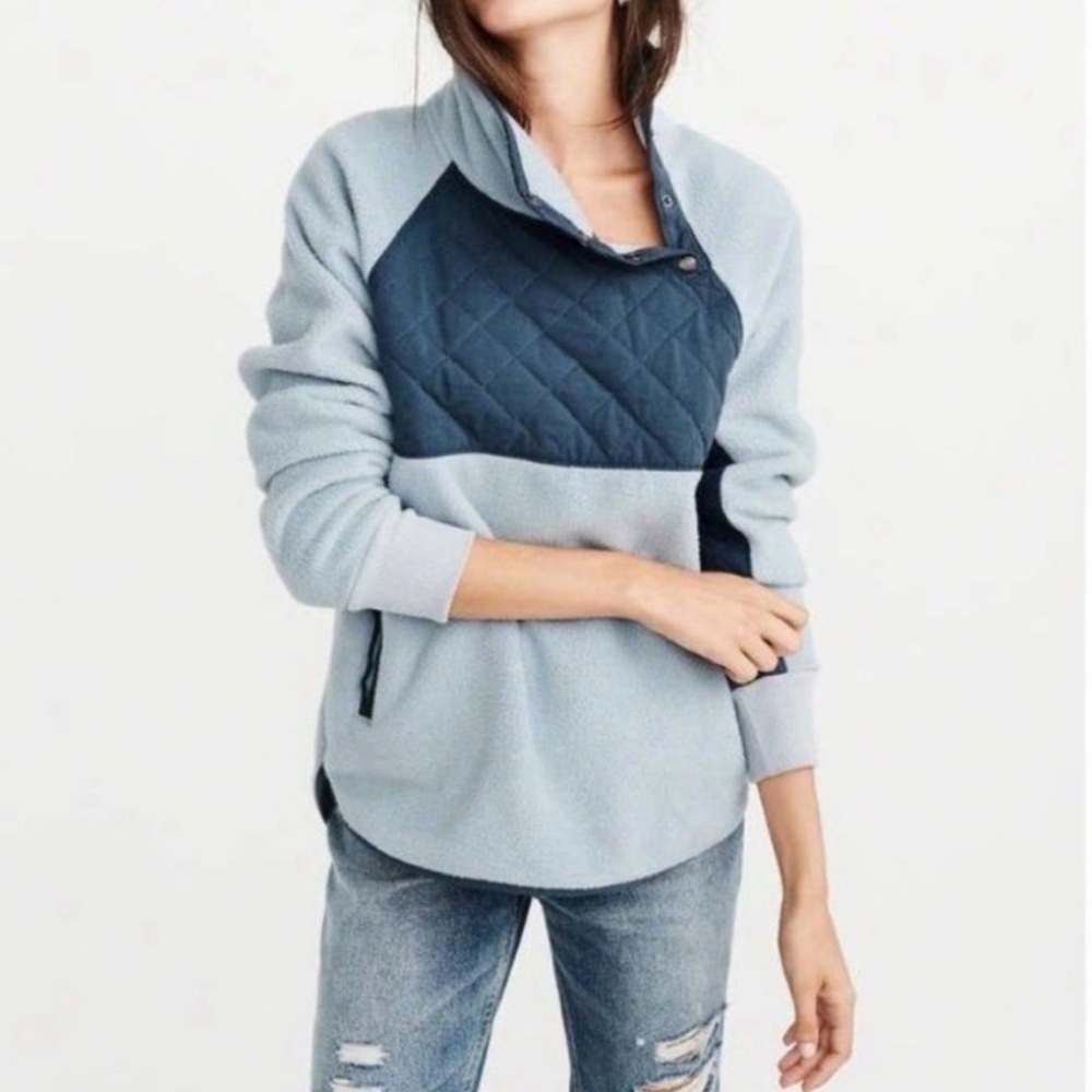Abercrombie & Fitch Blue Quilted Fleece Pullover Small Soft Cozy Layering Top